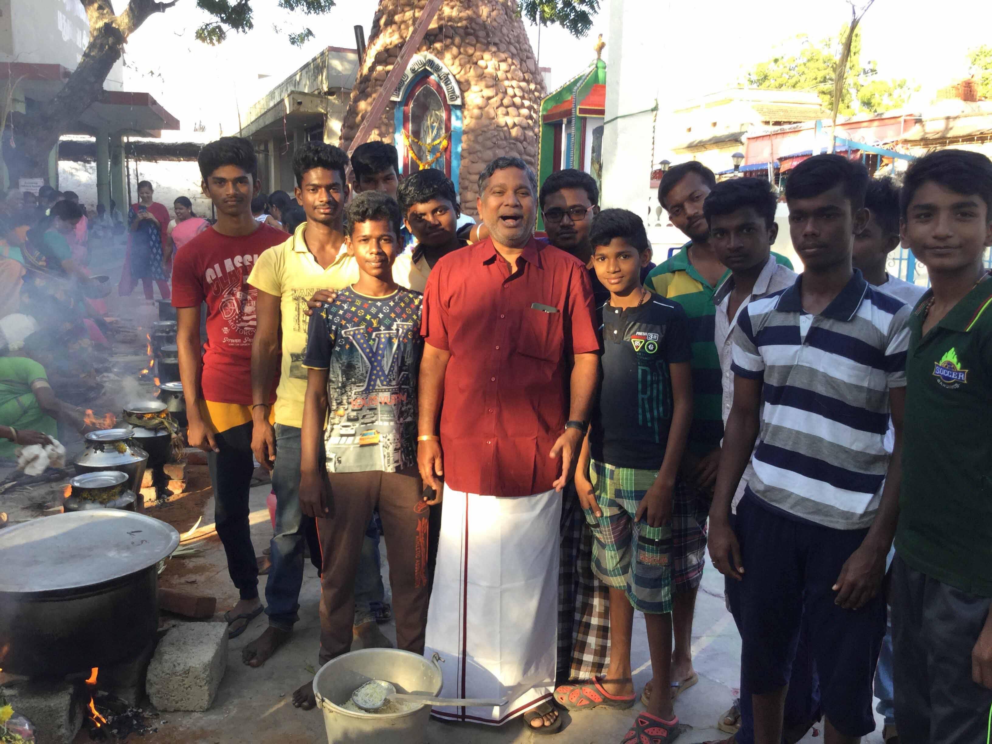 http://www.surandaianthoniyar.com